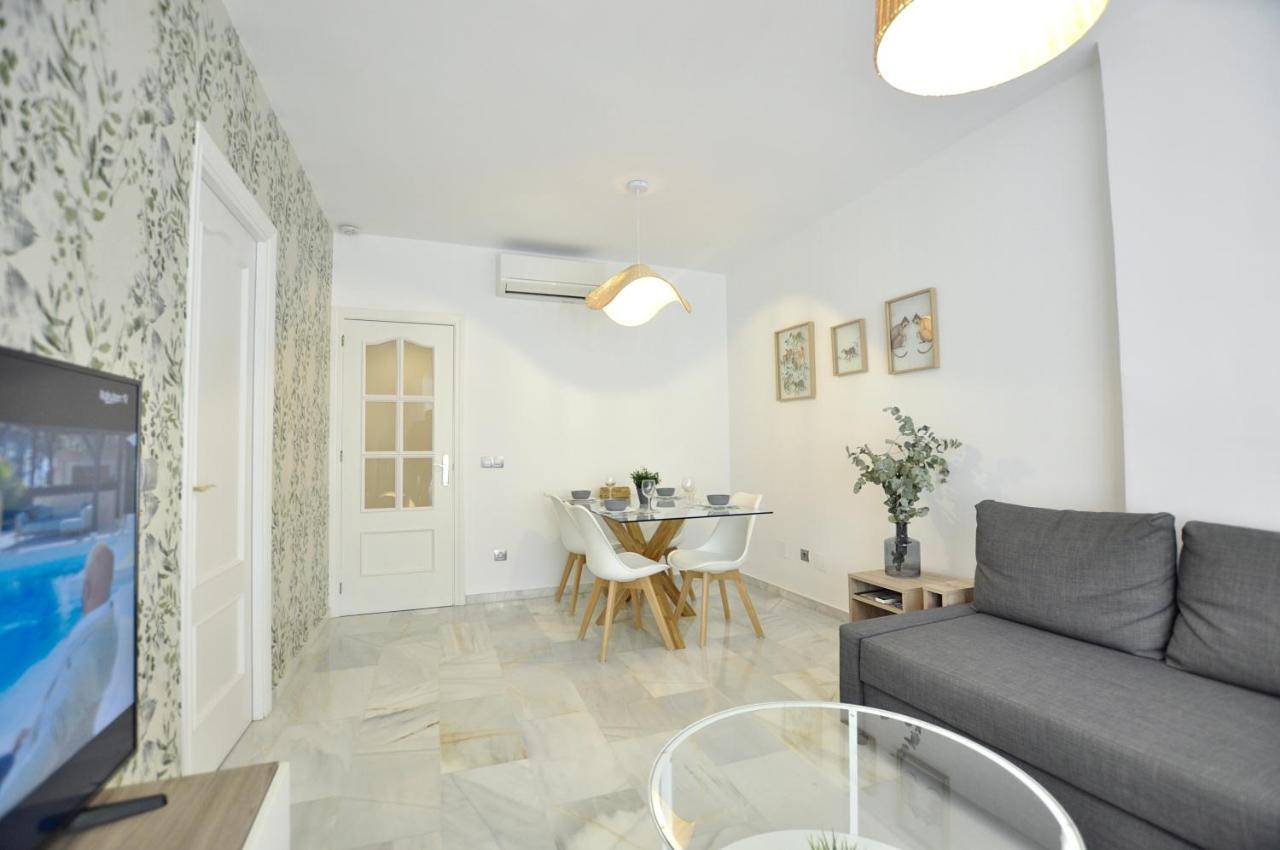 Luminoso Y Coqueto Apartamento Con Jardin Малага Экстерьер фото