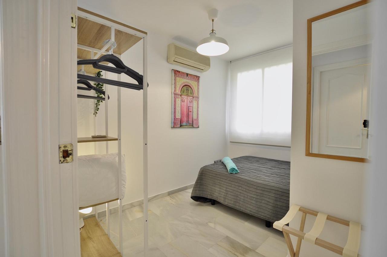 Luminoso Y Coqueto Apartamento Con Jardin Малага Экстерьер фото